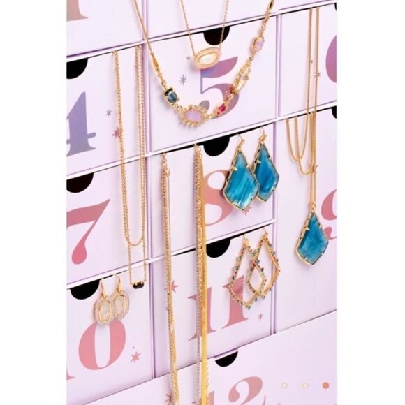 Kendra Scott 2021 Collectors Box 12 Piece Jewelry Gift Set NIB - Picture 6 of 8